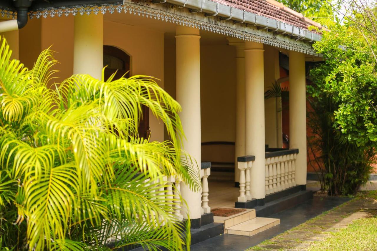 Rathgama Beach House Ngoại thất bức ảnh